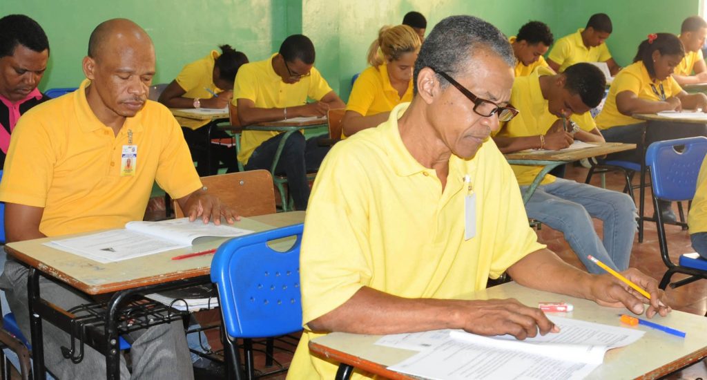 Llaman a primera convocatoria de Pruebas Nacionales 2018 para básica de ...